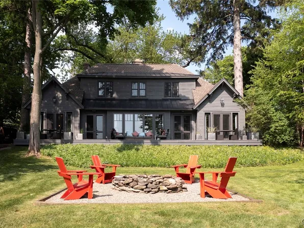 3133 E Lake Rd, Skaneateles, NY 13152