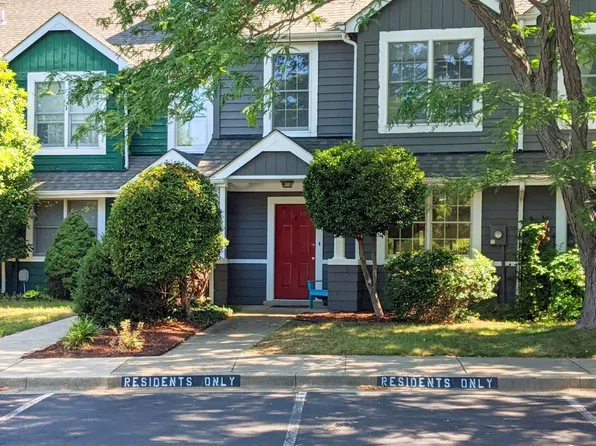 13208 Clipper Cir, Solomons, MD 20688