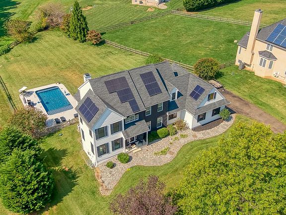 2nd image of 35 S View Rd