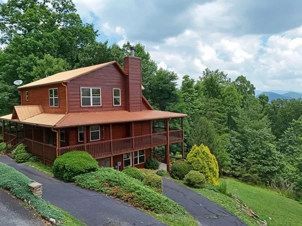 224 Crest Rd, Blairsville, GA 30512