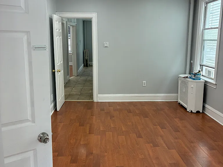326 Stegman Pkwy #1 — Photo 4