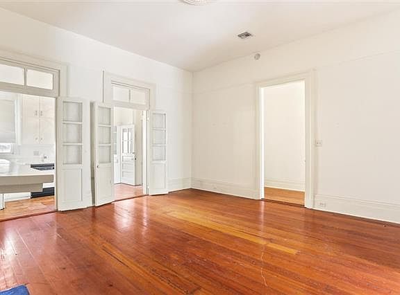 4th image of 515 Saint Ann St #3