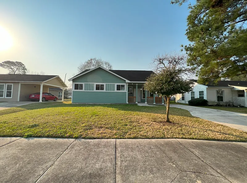 5030 Marietta Ln