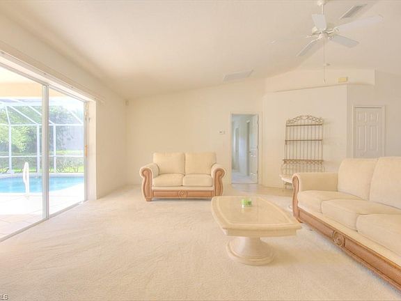 5th image of 2845 SW 25th Pl