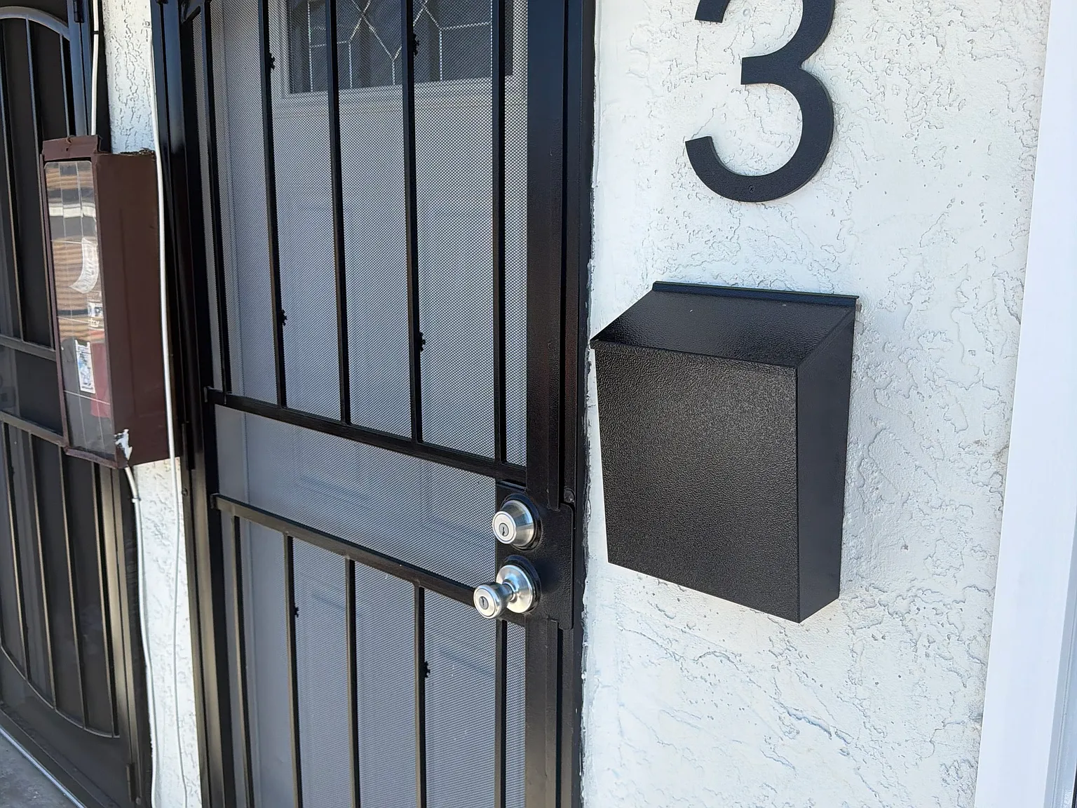 2 bed, 750 sqft, $2,350 — Photo 2