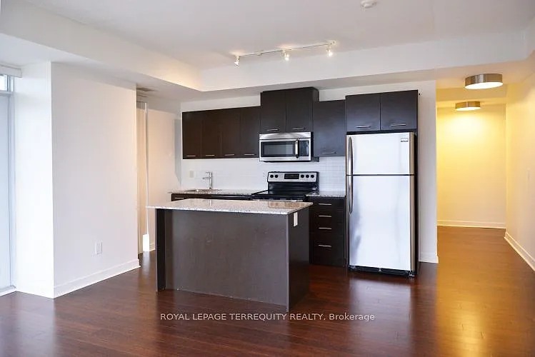 360 Square One Dr #1602 — Photo 4