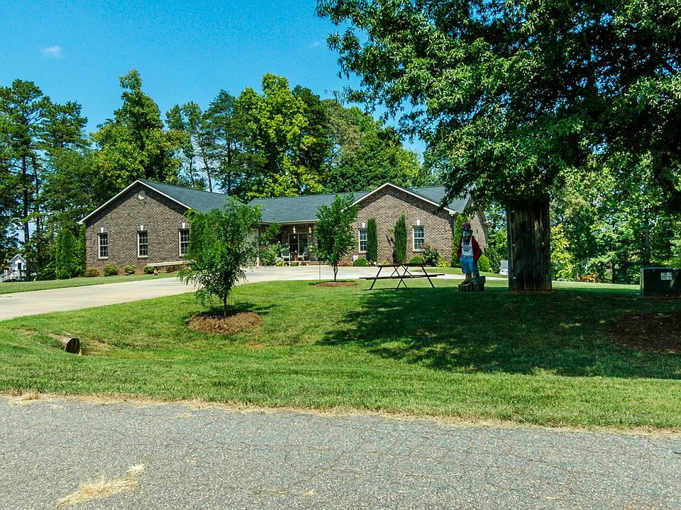 1st image of 3832 Lai Ber Dr