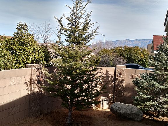Front Entry, Sandia View