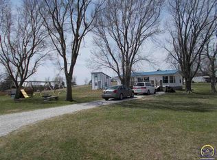 1640 Kafir Rd, Burlington, KS 66839