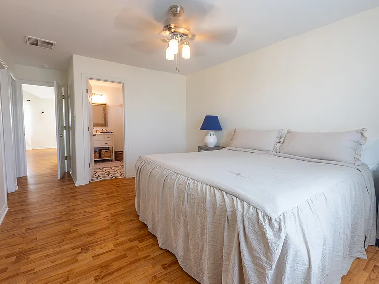 4106 Temprano Dr — Photo 7