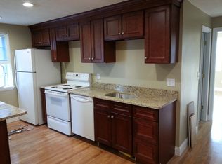 435 Essex St APT 5, Lynn, MA 01902