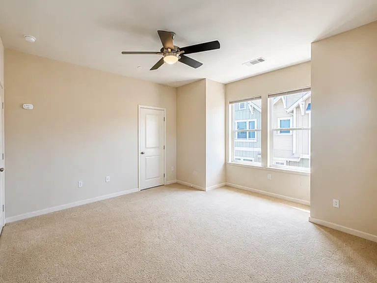1911 Aberdeen Ln — Photo 7
