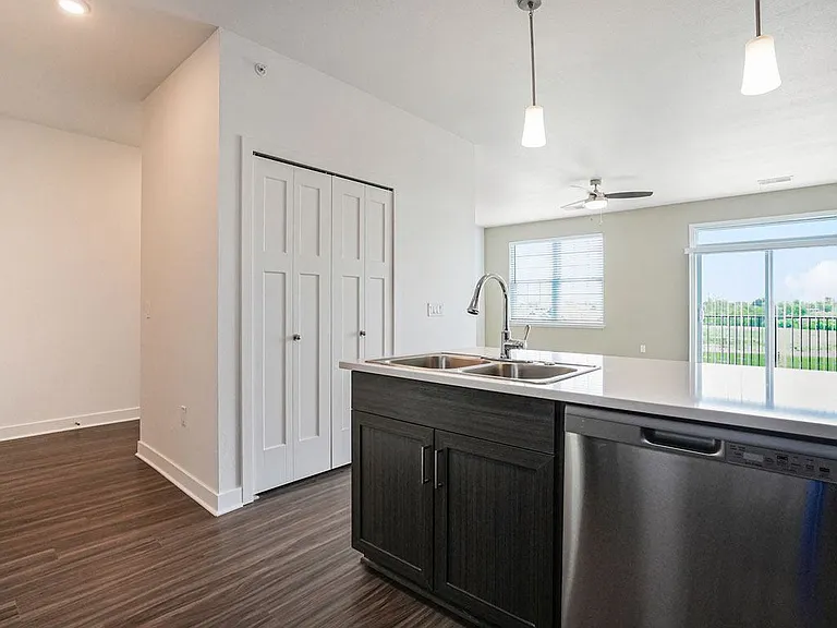 Meadowbrooke Apartment Homes — Photo 102