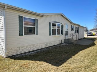 2230 Sunrise Dr, Belvidere, IL 61008
