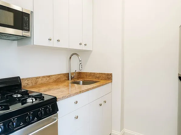 30 East 37th Street image 4 of 8