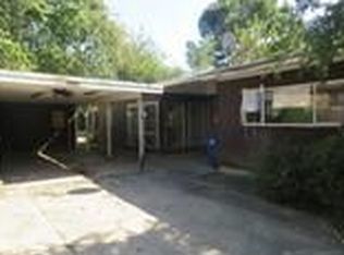 1220 N 38th St, Fort Smith, AR 72904