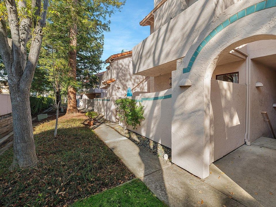 1st image of 10251 Nile Dr