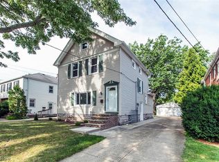 2300 Lakeview Ave, Rocky River, OH 44116