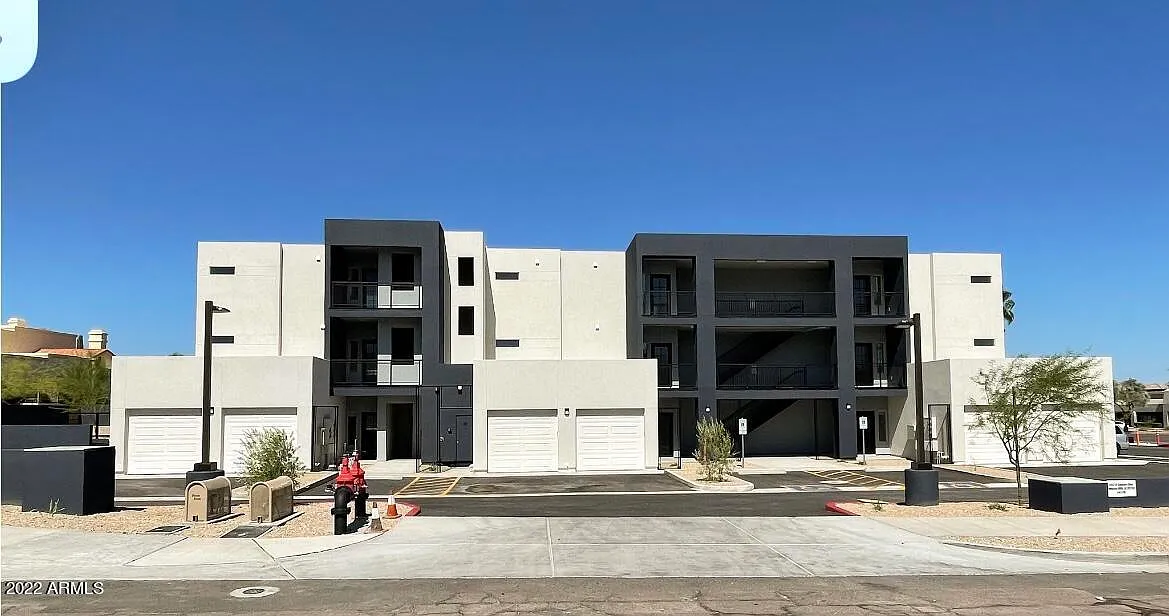 2 bed, 2.0 bath, 1215 sqft, $2,095 — Photo 4