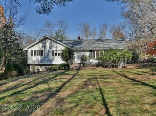 32 Spring Valley Rd, Montvale, NJ 07645