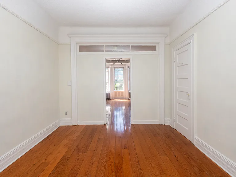 695 Macdonough St #2 — Photo 6