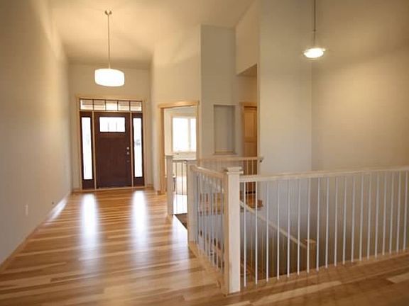 2nd image of 6191 Oak Hollow Dr