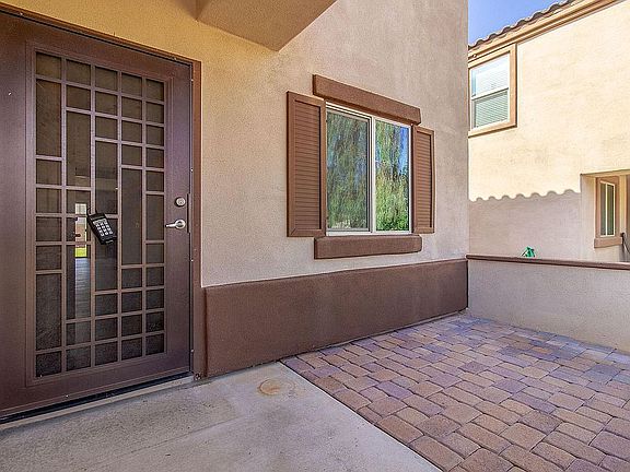 3rd image of 1273 W Molinetto Dr