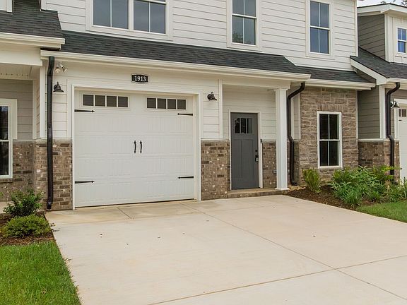 2nd image of 1913 Windhelm Dr #18