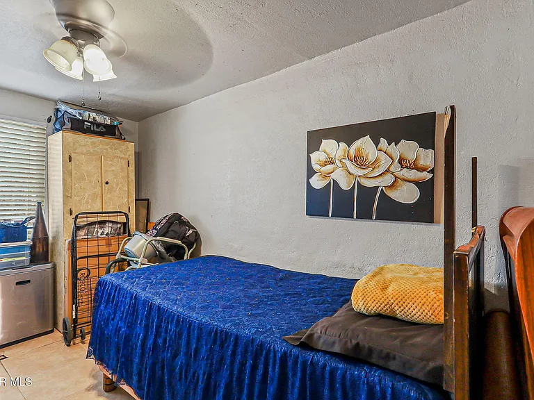 209 N Seville Dr — Photo 20