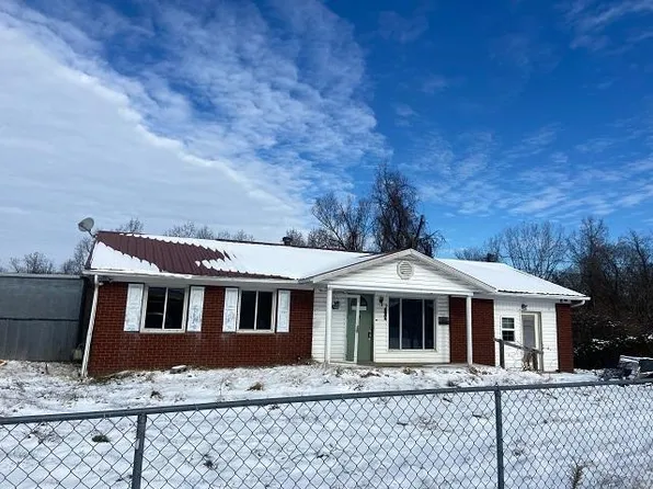 115 Hillcrest Ct, Ashland, KY 41101