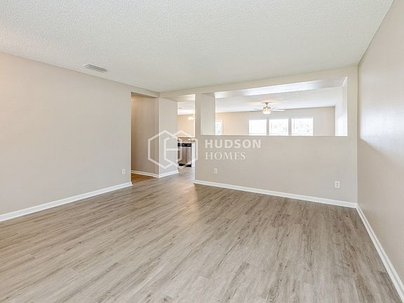 4th image of 9609 Hazel Lake Dr