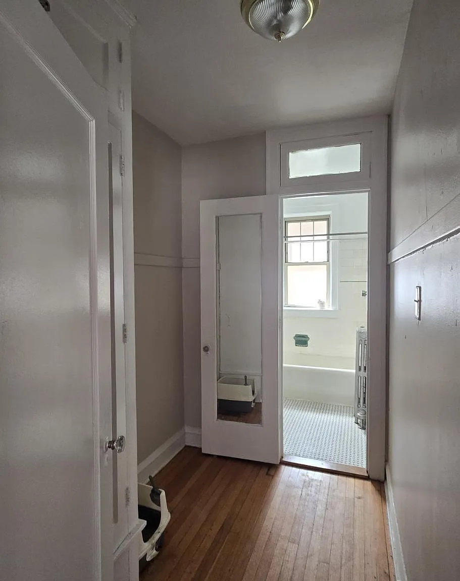 907 Elmwood Avenue #D1 — Photo 4