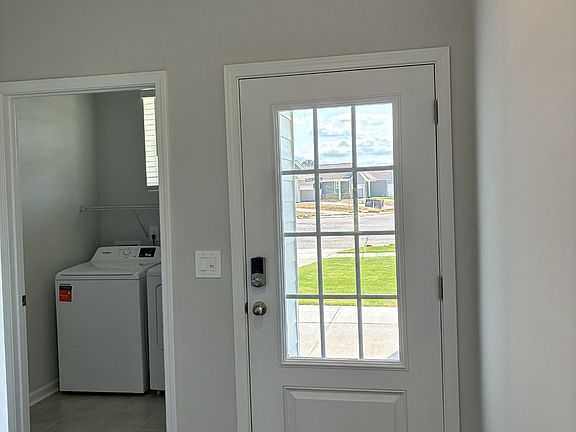 2nd image of 2480 Quinn Dr