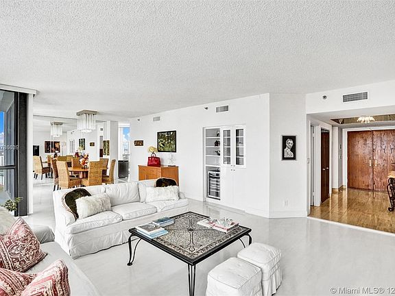 3rd image of 20281 E Country Club Dr APT 2201