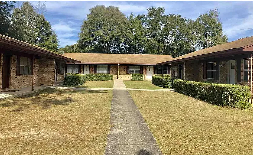 Building Photo - 918 Underwood Ave #5