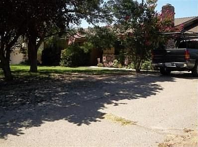 1st image of 17298 Camden Dr