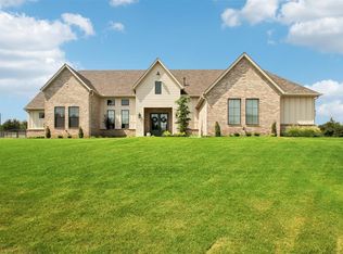 8451 Autumn Ln, Guthrie, OK 73044