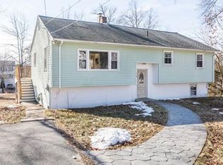 110 Hillcrest Rd, Dracut, MA 01826