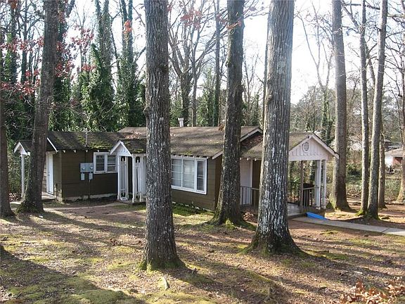 3rd image of 4523 Ernest Dr