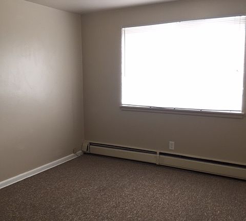 4th image of 3901 N Humboldt Blvd #11668371