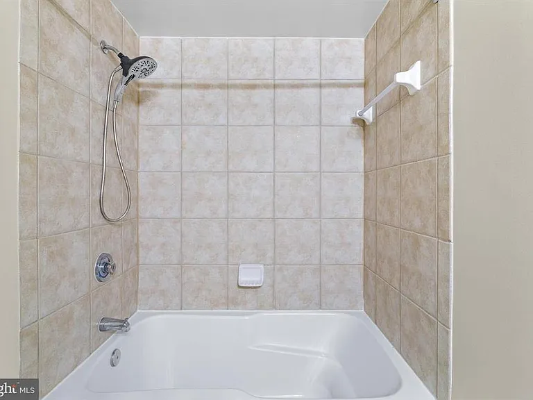 4480 Market Commons Dr #405 — Photo 30