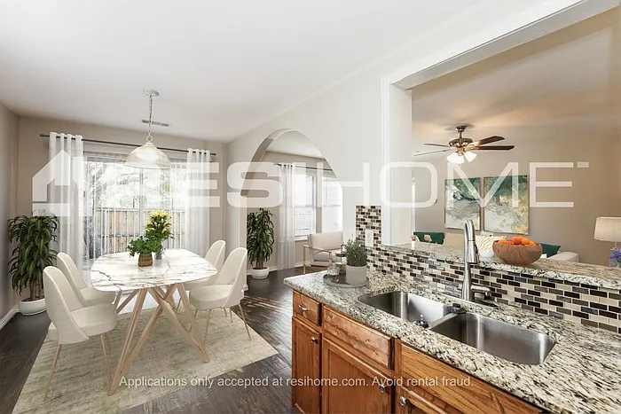 2968 Saint Bernard Dr — Photo 3