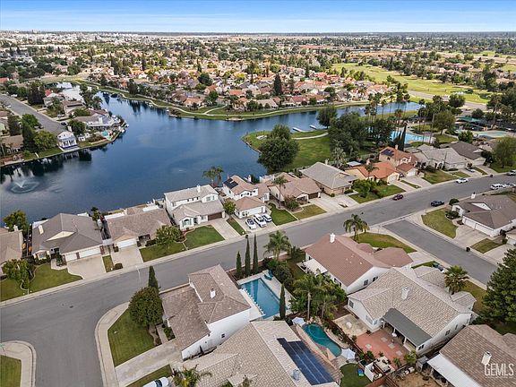 3rd image of 5200 Sand Castle Ct