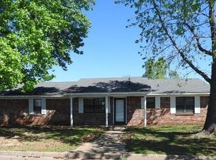1112 M St, Barling, AR 72923