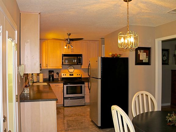 2nd image of 1306 Lureco Dr