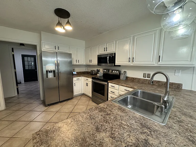 220 Wynnehaven Beach Rd — Photo 15