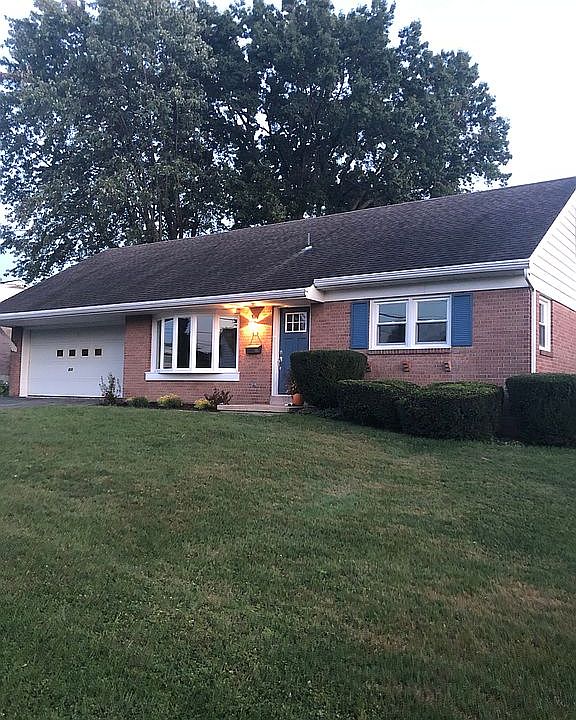 1st image of 828 Cedar Crest Dr