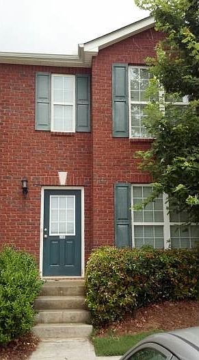 1st image of 2758 Valley Green Dr