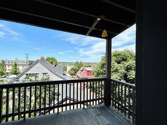 4th image of 1818 W 1st Ave #32