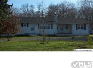 114 Iron Ore Rd, Manalapan, NJ 07726